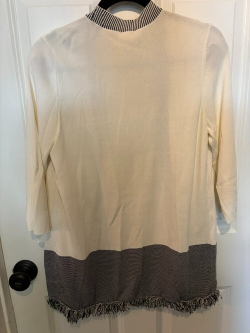 Cardigan - Picture 2 of 3